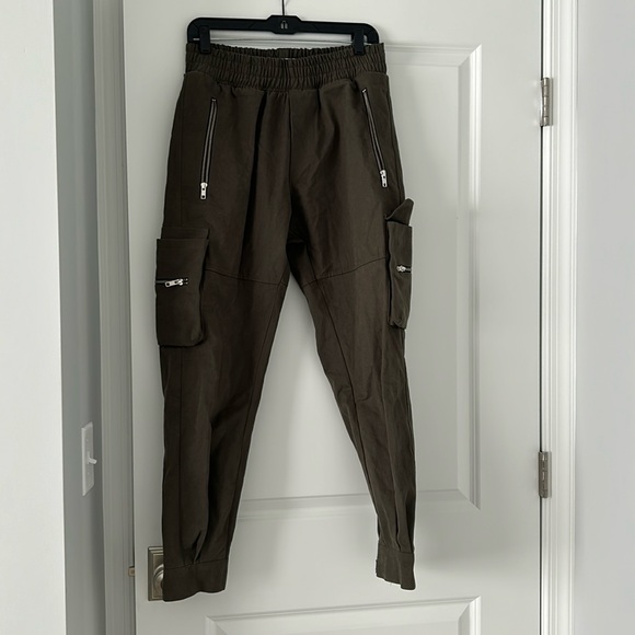 Men's Olive Cargo Pants - Picture 1 of 8